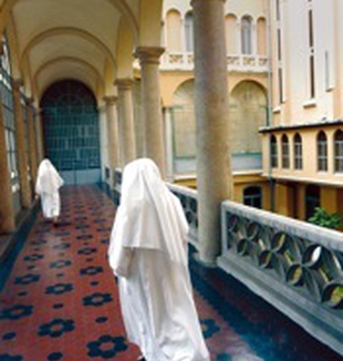 L'interno del monastero.