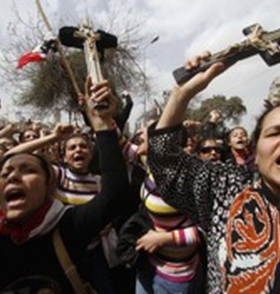 La protesta dei cristiani egiziani al Cairo.