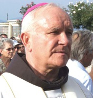 Il vescovo di Tripoli, monsignor Giovanni Martinelli.