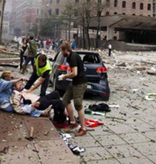 Pochi minuti dopo l'esplosione nel centro di Oslo.