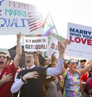 Manifestazione pro nozze gay a Washington.