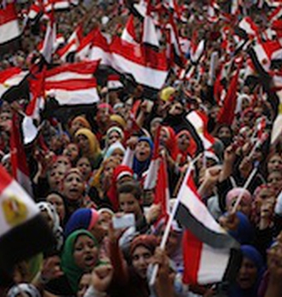 Manifestazioni a piazza Tahrir.