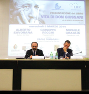 La presentazione di <EM>Vita di don Giussani</em>, <br>© Fausto Ferioli. 