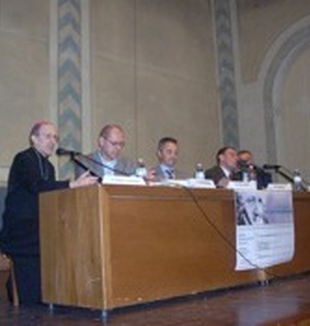 La presentazione in Sala Dante, a La Spezia.