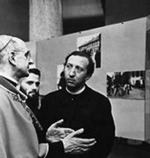 Don Giussani e l'allora cardinale Montini.
