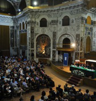 La presentazione a Palermo.
