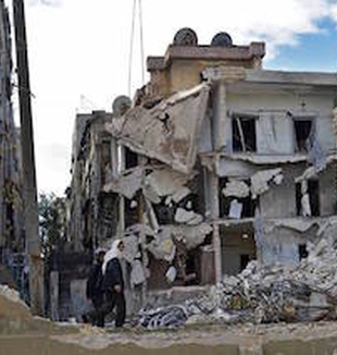 La periferia di Damasco distrutta dalle bombe.
