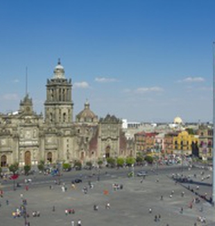 Piazza della Costituzione, Città del Messico