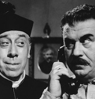 Don Camillo (Fernandel) e Peppone (Gino Cervi).