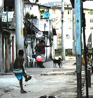 La favela Cidade de Deus a Rio de Janeiro.