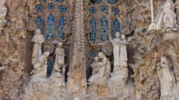La facciata della Natività della Sagrada Família