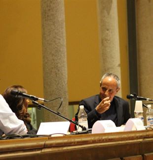 Julián Carrón all'incontro con Gianluca Vago e Marilisa D'Amico