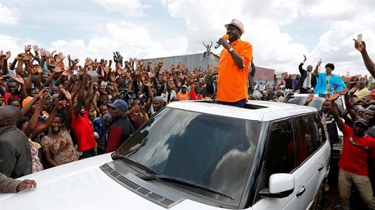 Rayla Odinga, lo sconfitto: si è ritirato chiedendo nuove elezioni. 
