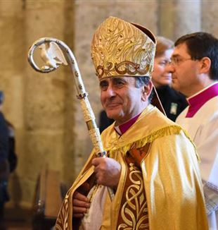 L'Arcivescovo di Milano, monsignor Mario Delpini, all'apertura del Sinodo minore