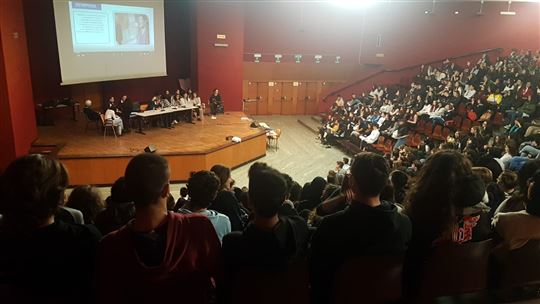 La presentazione del Donacibo Istituto Tecnico Statale Artemisia Gentileschi di Milano