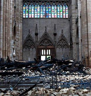 Notre Dame dopo l'incendio