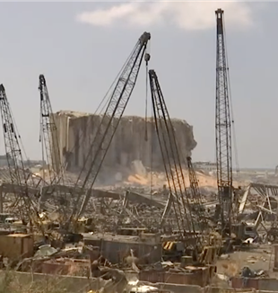 Il porto di Beirut dopo l'esplosione