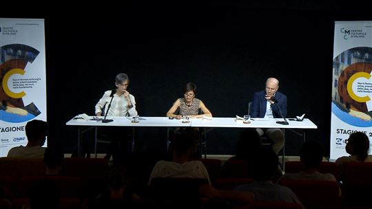 Fabio Cantelli, Caterina Pulcinella e Carmine Di Martino alla presentazione del libro di don Giussani l'1 luglio. (foto Pino Franchino)