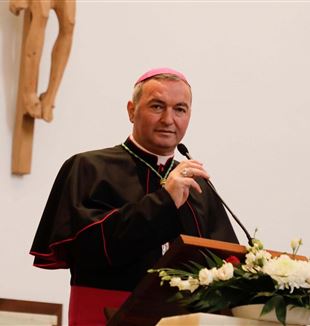 Monsignor Arjan Dodaj, arcivescovo di Tirana-Durazzo