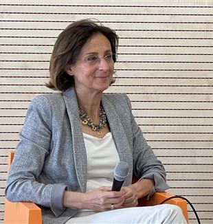 La ministra Cartabia all'incontro. Milano, 20 maggio 2022 (©Portofranco)