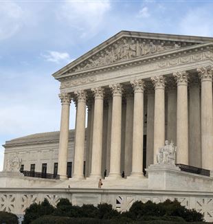 La Corte Suprema degli Stati Uniti (foto: Joshua Woods/Unsplash)
