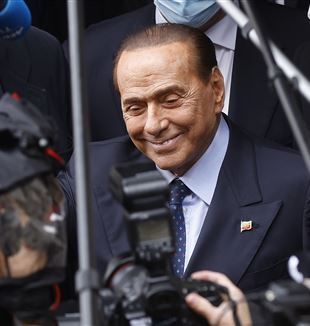 Silvio Berlusconi (Foto Ansa/Zumapress)