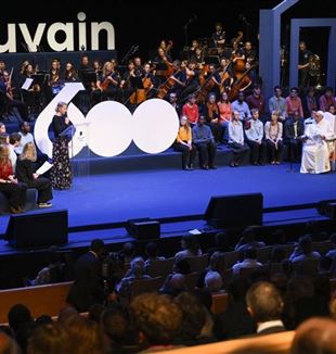 L’incontro con gli studenti universitari (Foto: Catholic Press Photo/Vatican Media)