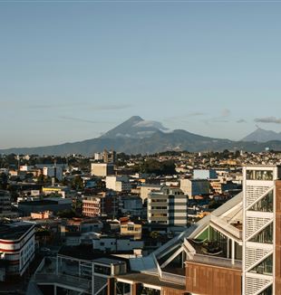 Città del Guatemala (Foto Unsplash/Juan Carlos Pavón)